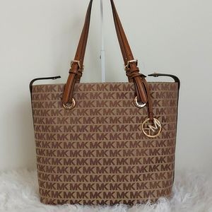 MICHAEL KORS TOTE Bag